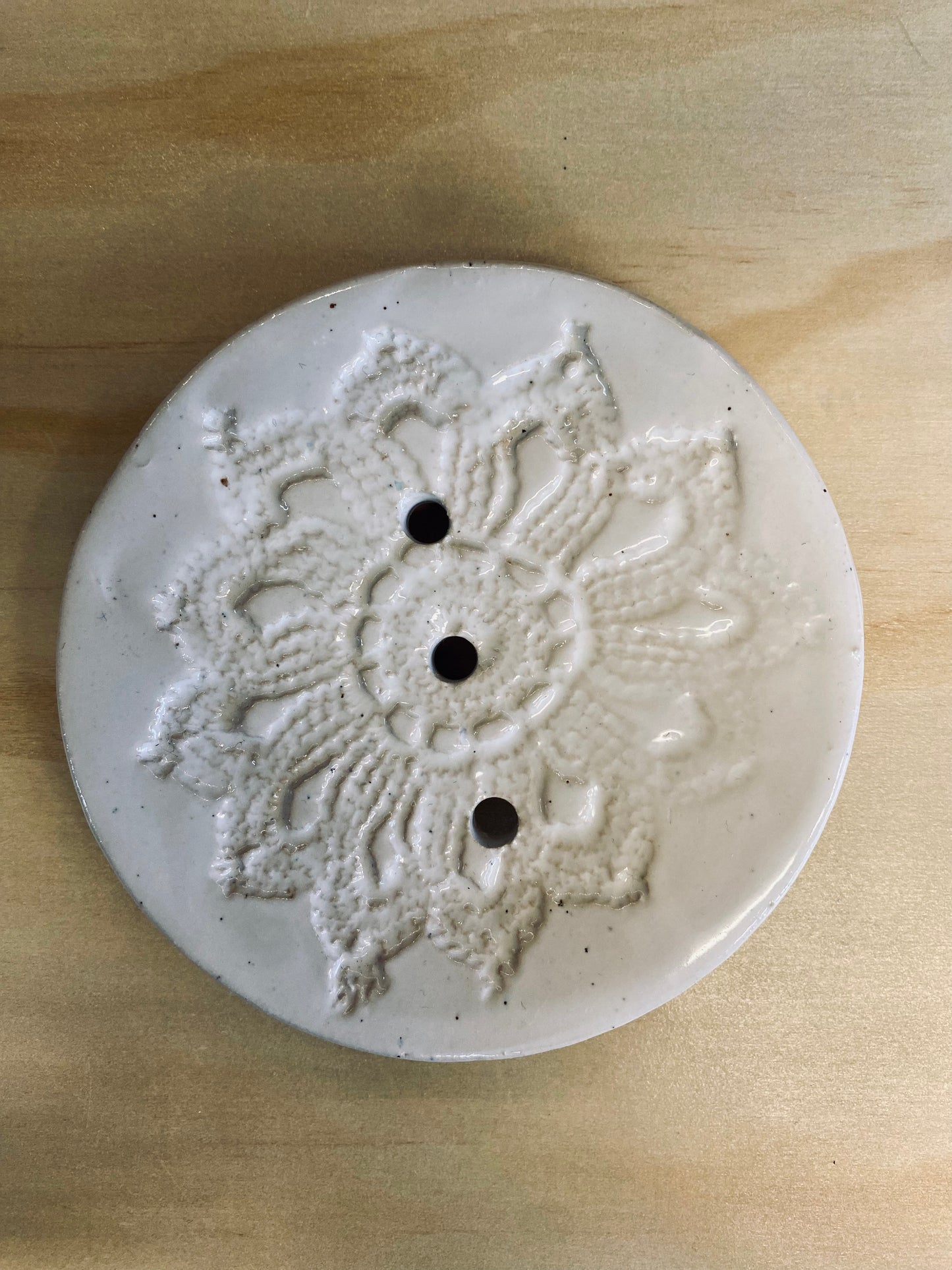 Doily Print Soap Dish