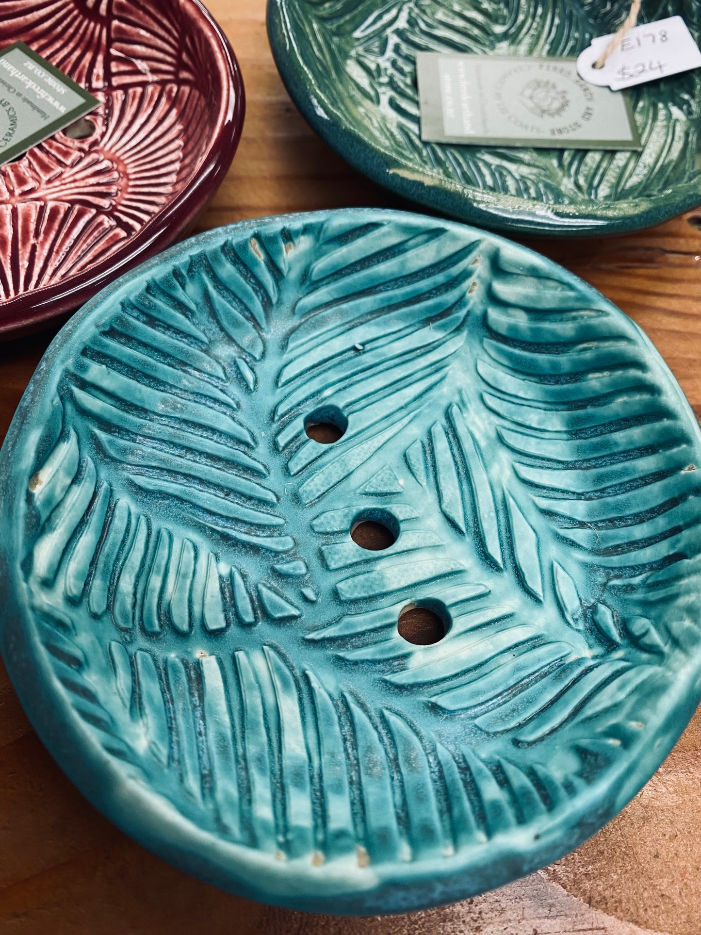 Round Ceramic Soap Dish